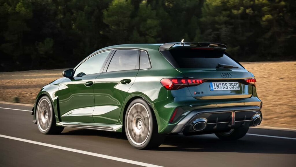 Audi RS 3 | Audi RS 3 Competition: Şahane ve Sınırlı Bir Bomba