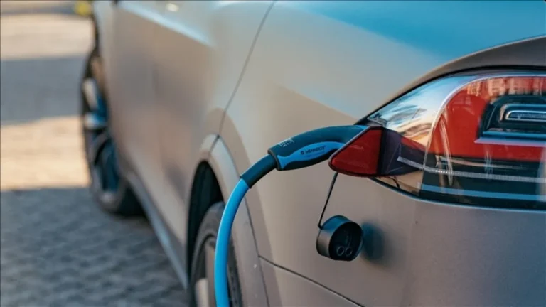 Türkiye Elektrikli Araç Satışları Tarihi Rekor Kırdı, İstanbul Oto Galeri, 2.El Araç, Araç Alım Satım, Otogalerio, Maslak Oto Galeri
