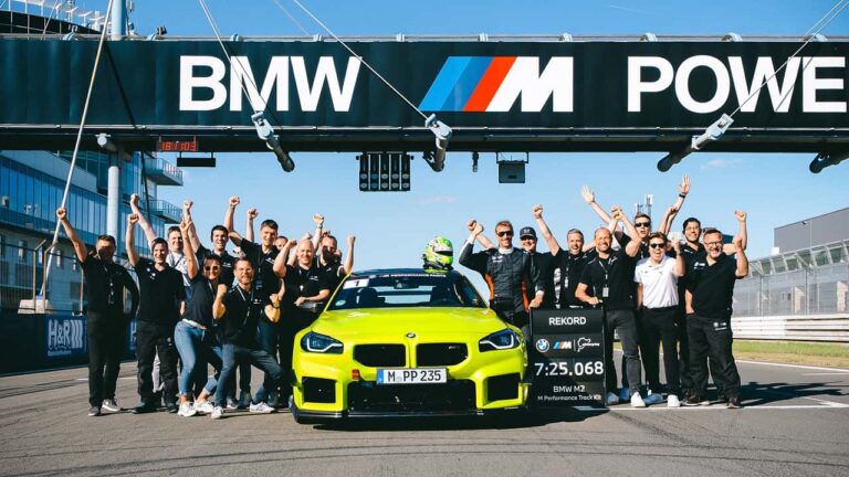 BMW M2 Pist Paketi ile M2 CS Modelini Geride Bıraktı, Araç Değerleme, Araç Ekspertizi, Oto Galeri Maslak, İkinci El Araba Alımı, İkinci El Araç