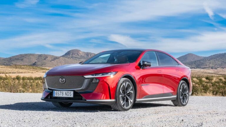 Mazda Çin Ortaklığı ile Elektrikli Araç Gamını Genişletiyor, Nakit Araç Alımı, Araç Fiyat Hesaplama, Araç Değerleme, Araç Ekspertizi, Oto Galeri Maslak